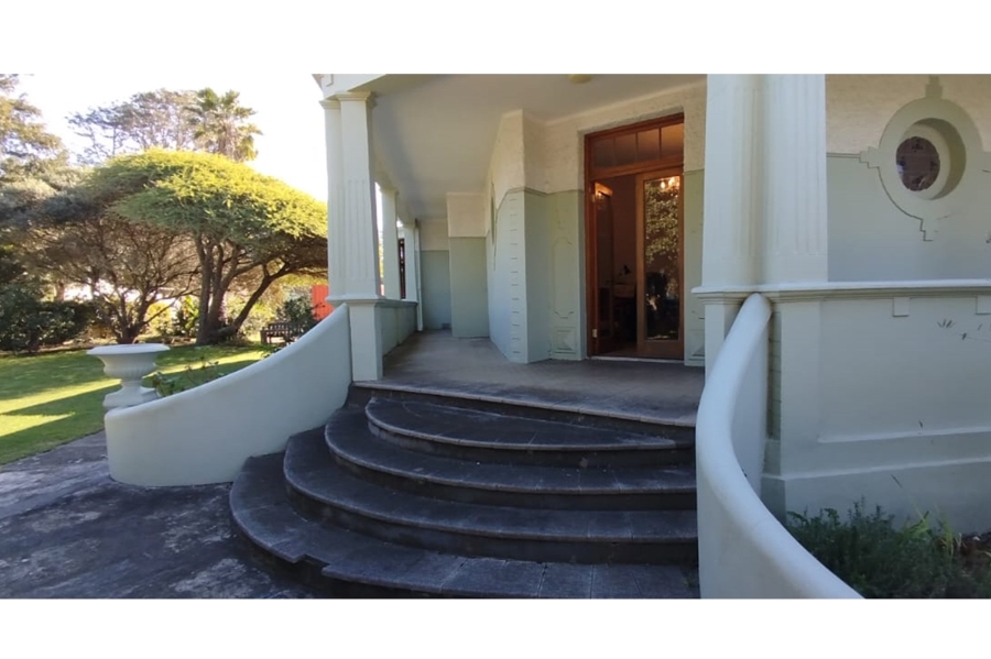 4 Bedroom Property for Sale in Walmer Eastern Cape